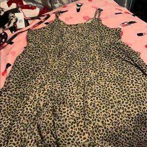 Chiffon leopard midi dress